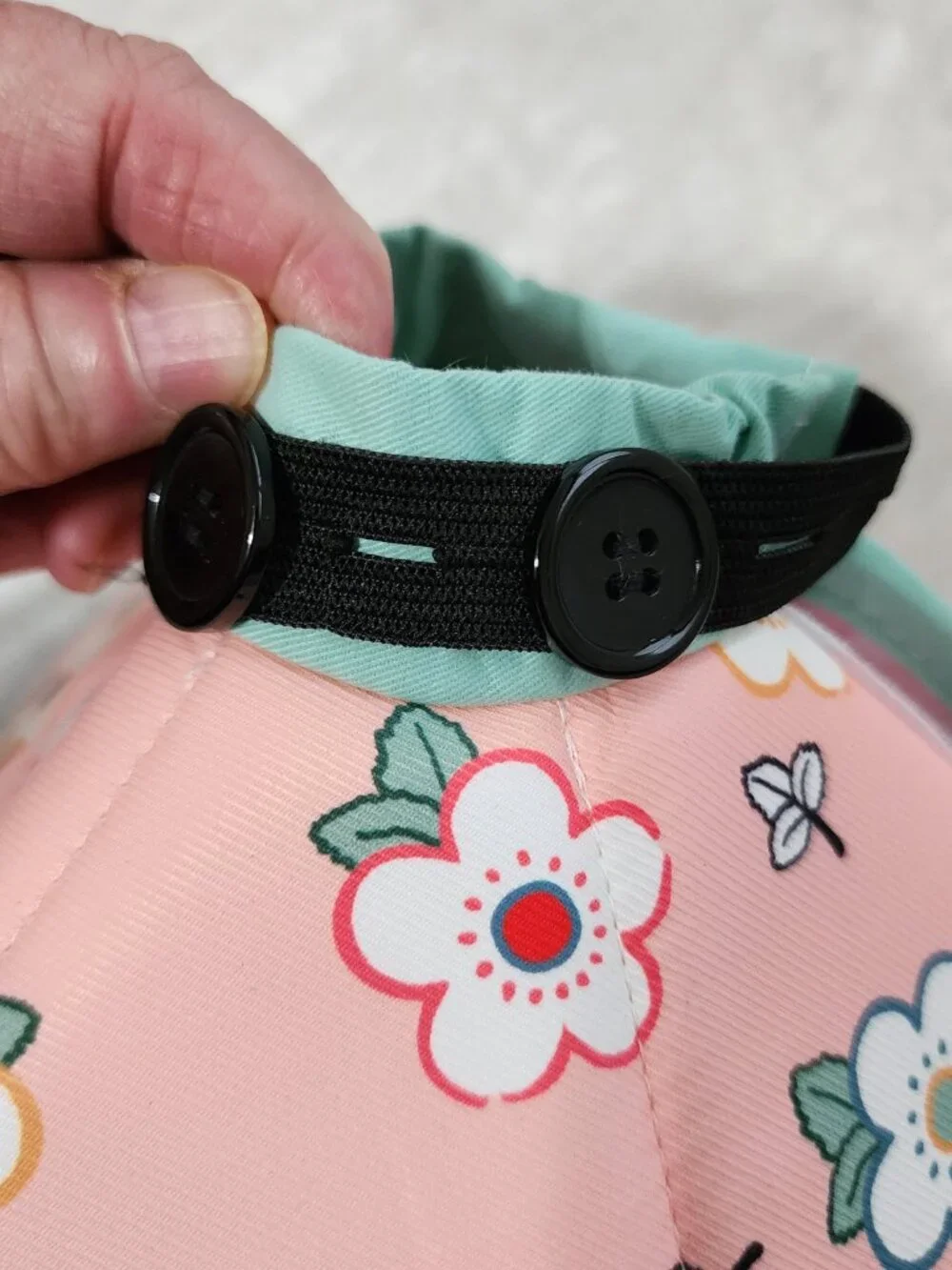 Brand:  TZBEINN, Fabric Cone for a kitten.  NWOT,  Closed Cone is 5.1